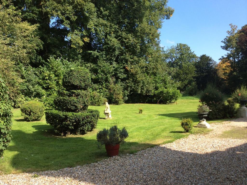 Chateau De Bertreville Bed and Breakfast Εξωτερικό φωτογραφία
