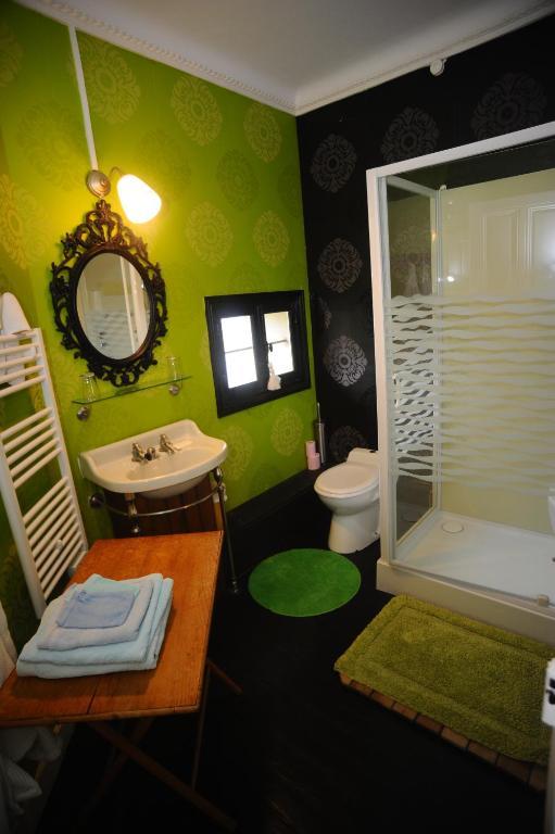 Chateau De Bertreville Bed and Breakfast Δωμάτιο φωτογραφία