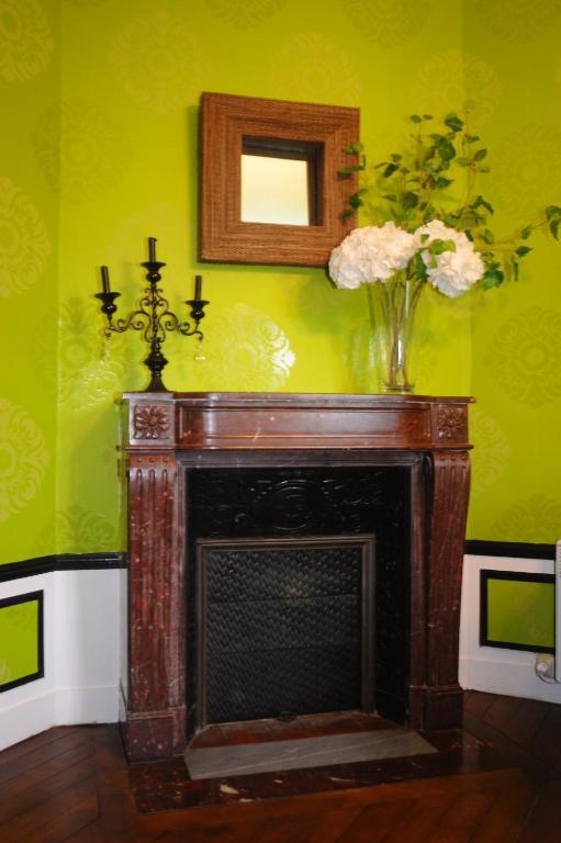 Chateau De Bertreville Bed and Breakfast Δωμάτιο φωτογραφία